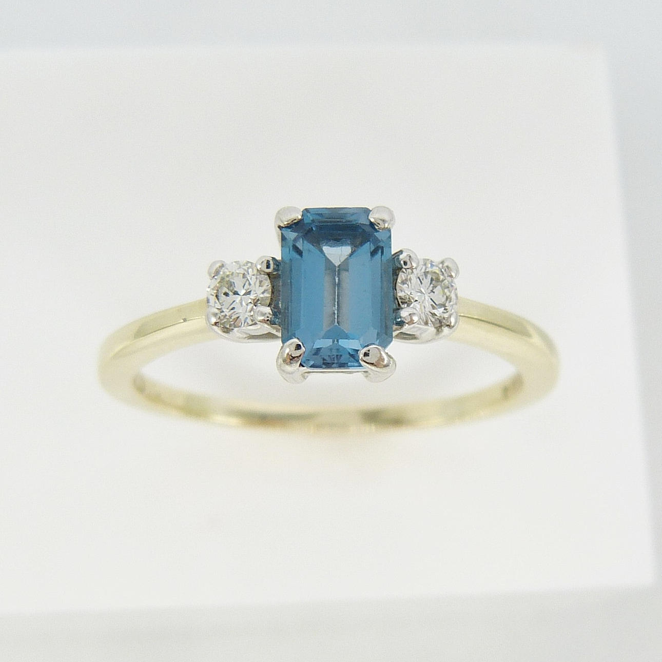 TOPAZ & DIAMANT klänning ring.