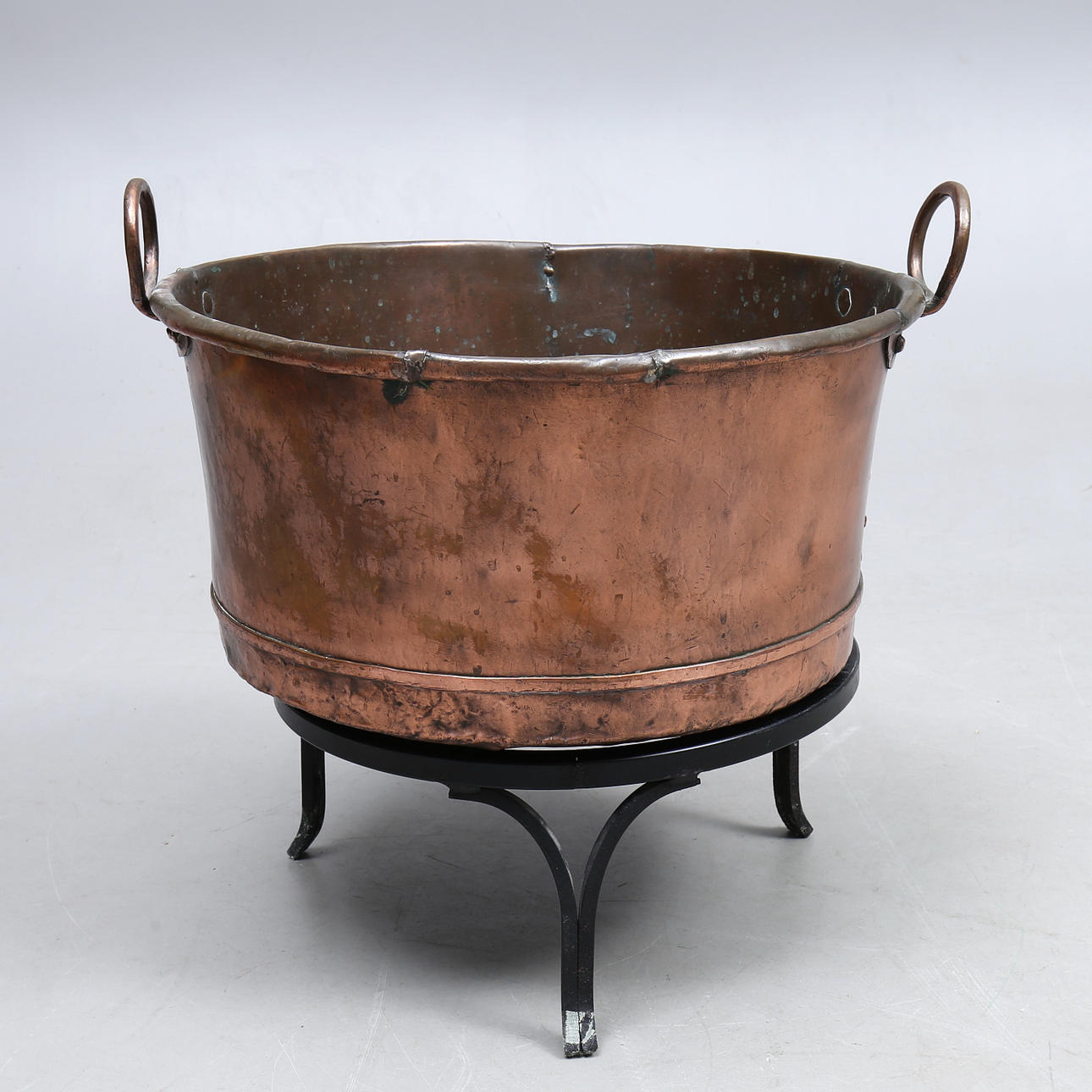 KOPPARKITTEL PÅ STÄLL, 1800-tal.