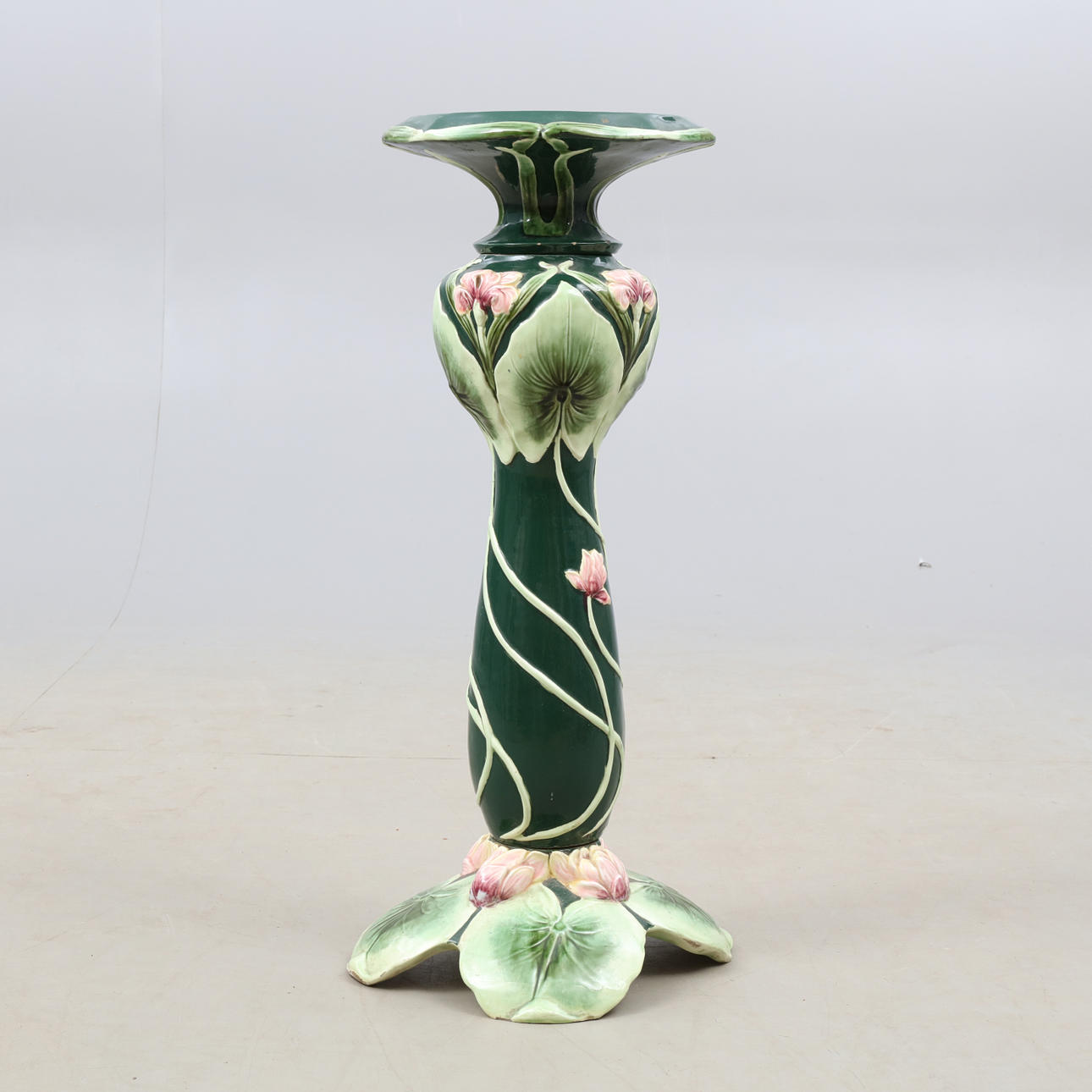 PIEDESTAL, porslin,jugend.