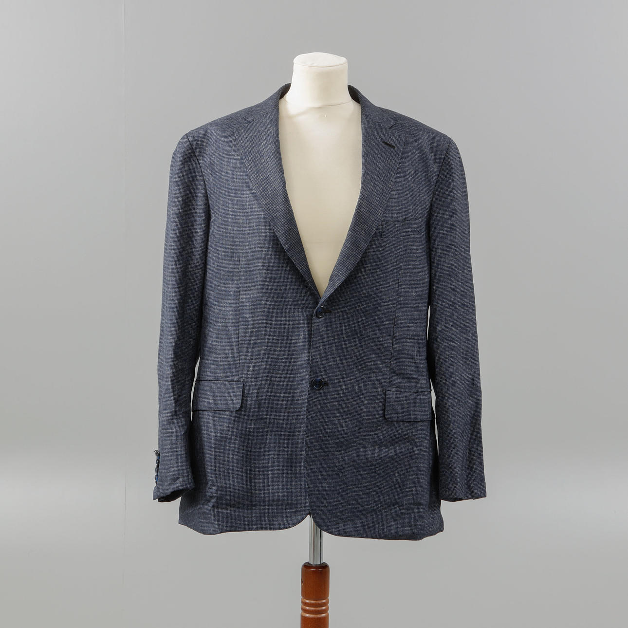 KAVAJ, Brioni, Italien.