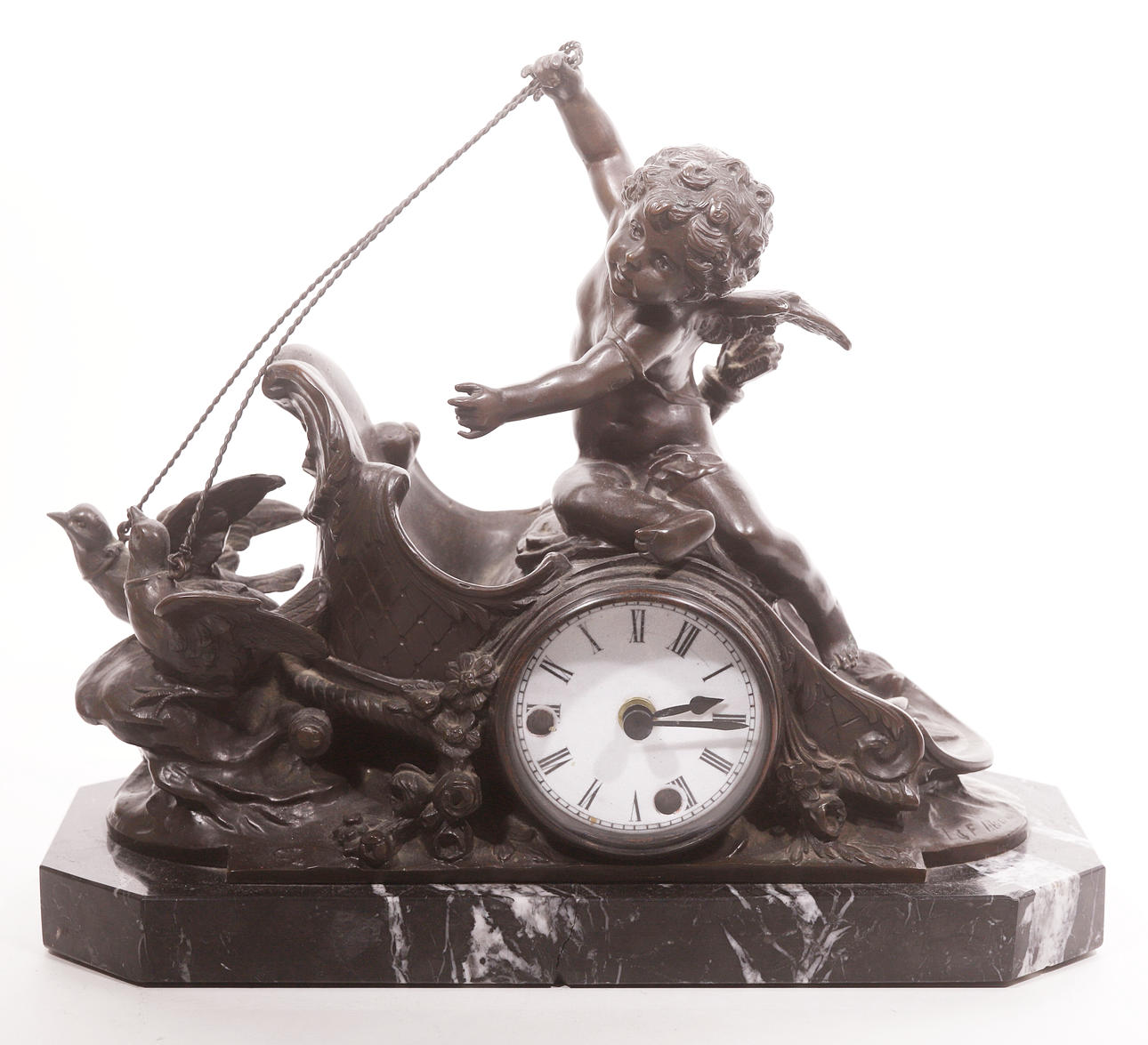 20th CENTURY TABLE CLOCK. IN BRONZE WITH MARBLE BASE, quartz mechanism.