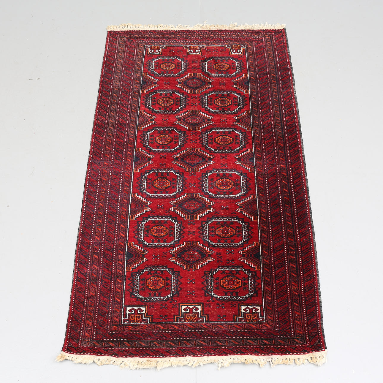 ORIENTALISK MATTA, 169 x 94 cm.