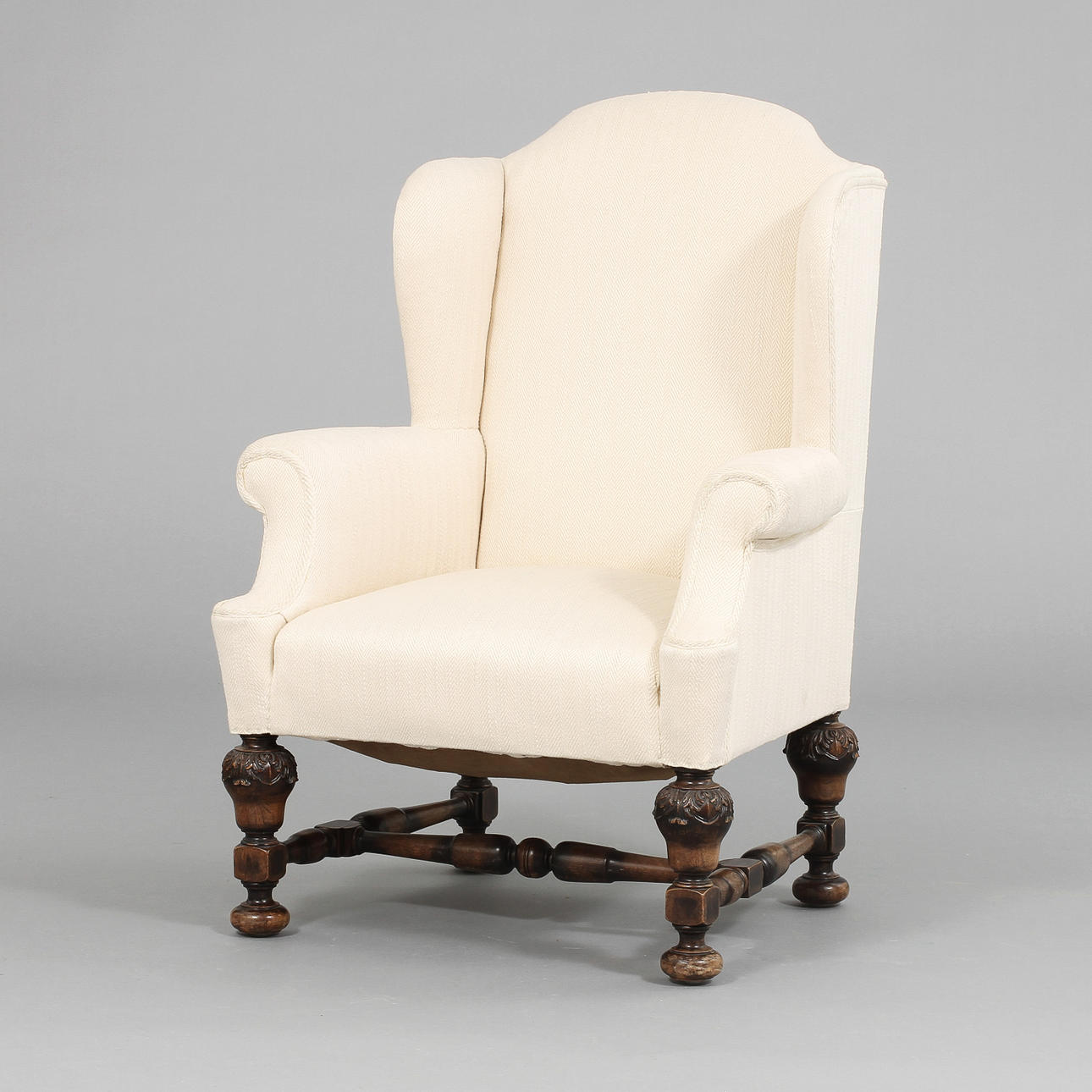 ÖRONLAPPSFÅTÖLJ, 1900-tal.