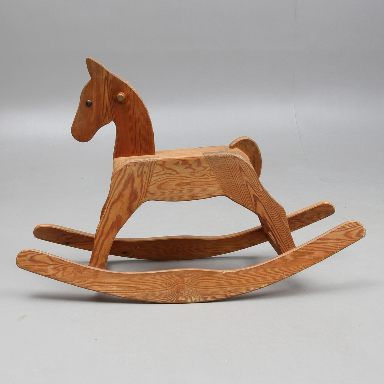 GUNGHÄST, furu, Geiger, 1900/2000-tal.