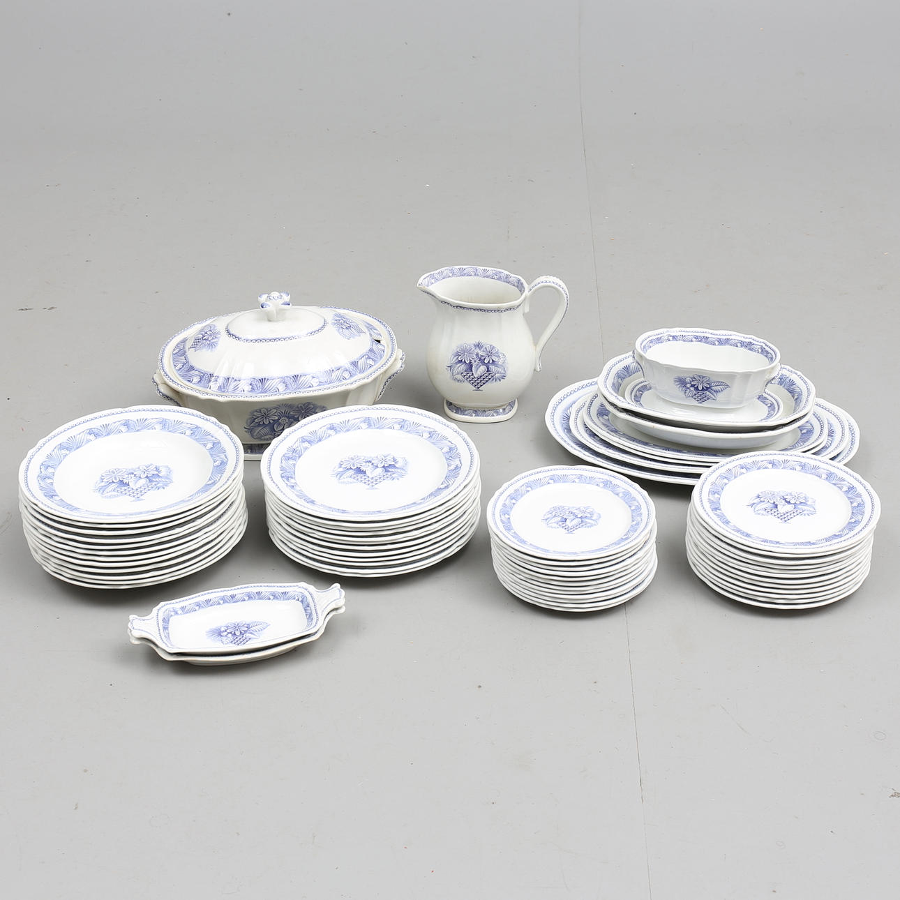 MATSERVIS, 59 delar, "Astrid", Gefle.