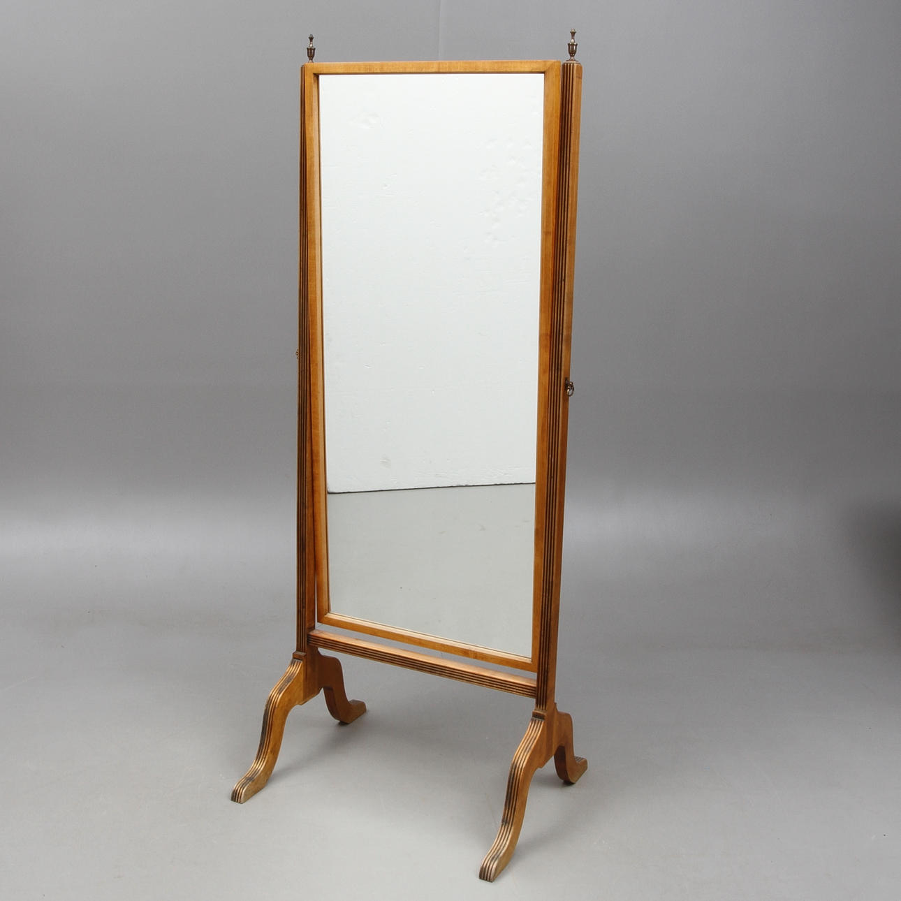 GOLVSPEGEL, 1900-tal.