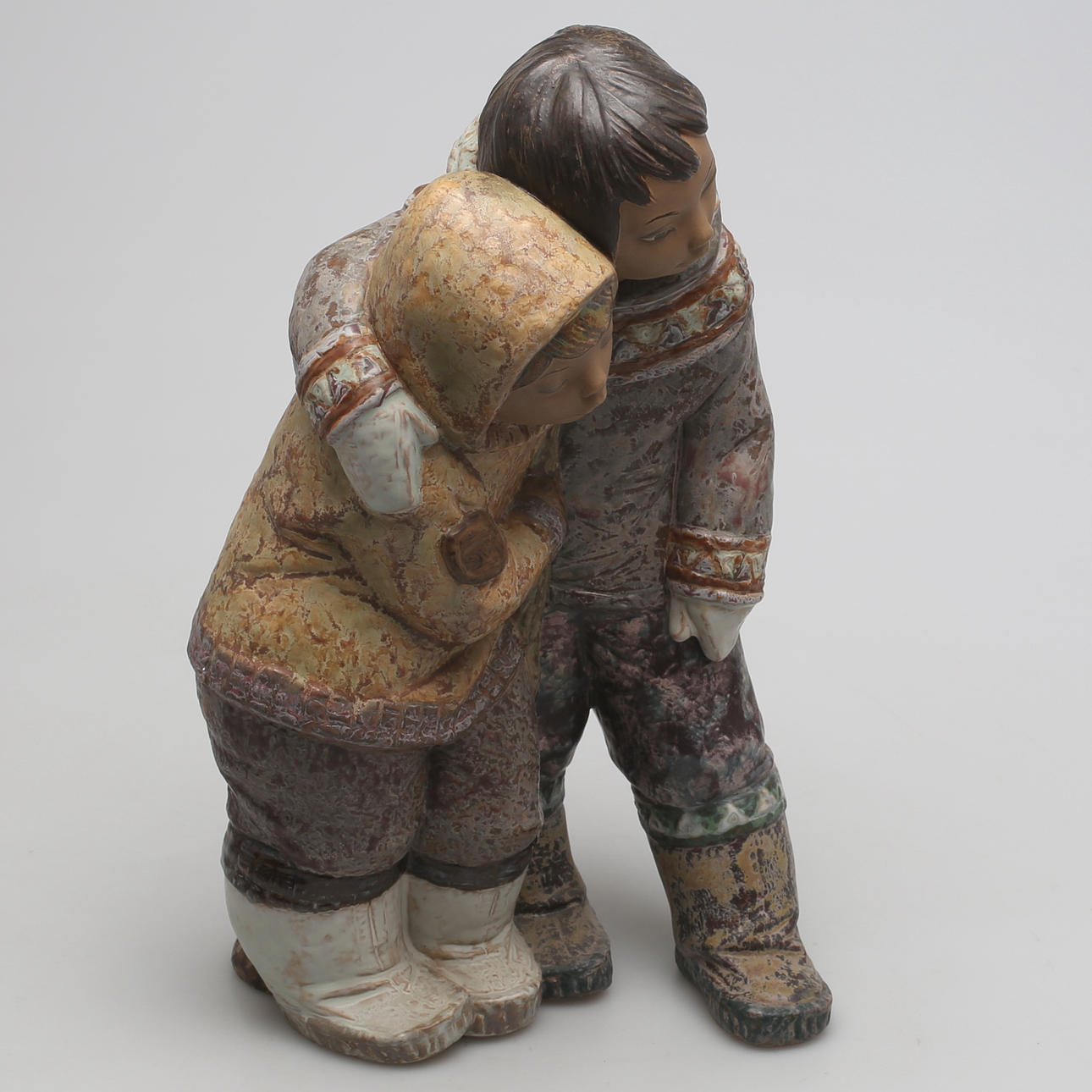 FIGURIN i porslin. Eskimåer. Lladro. Spanien.