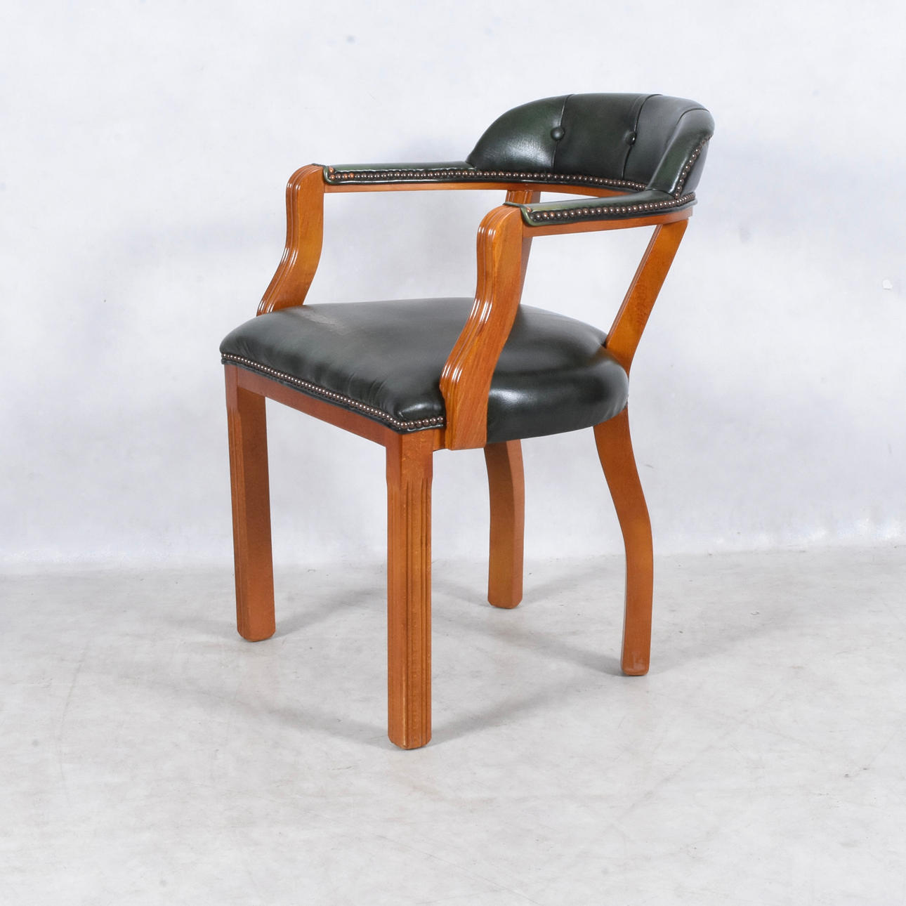 SESSEL, englischer Stil, Ende des 20. Jahrhunderts.