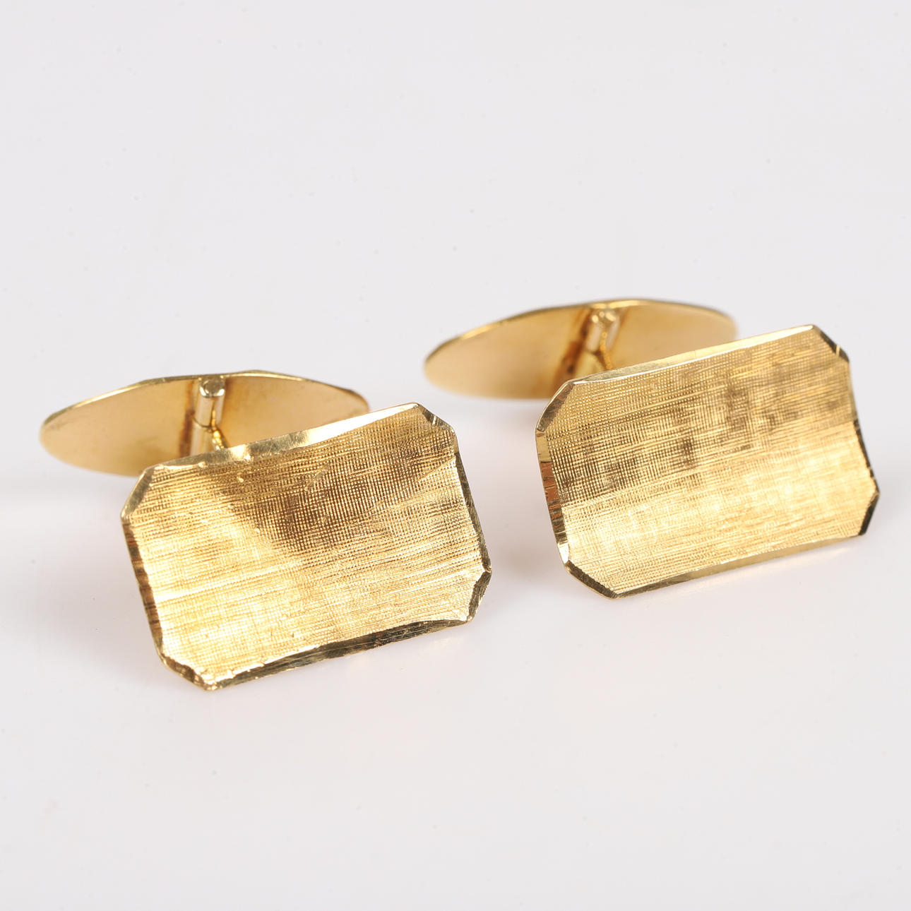 GEMELOS, 1 par, oro 18K.