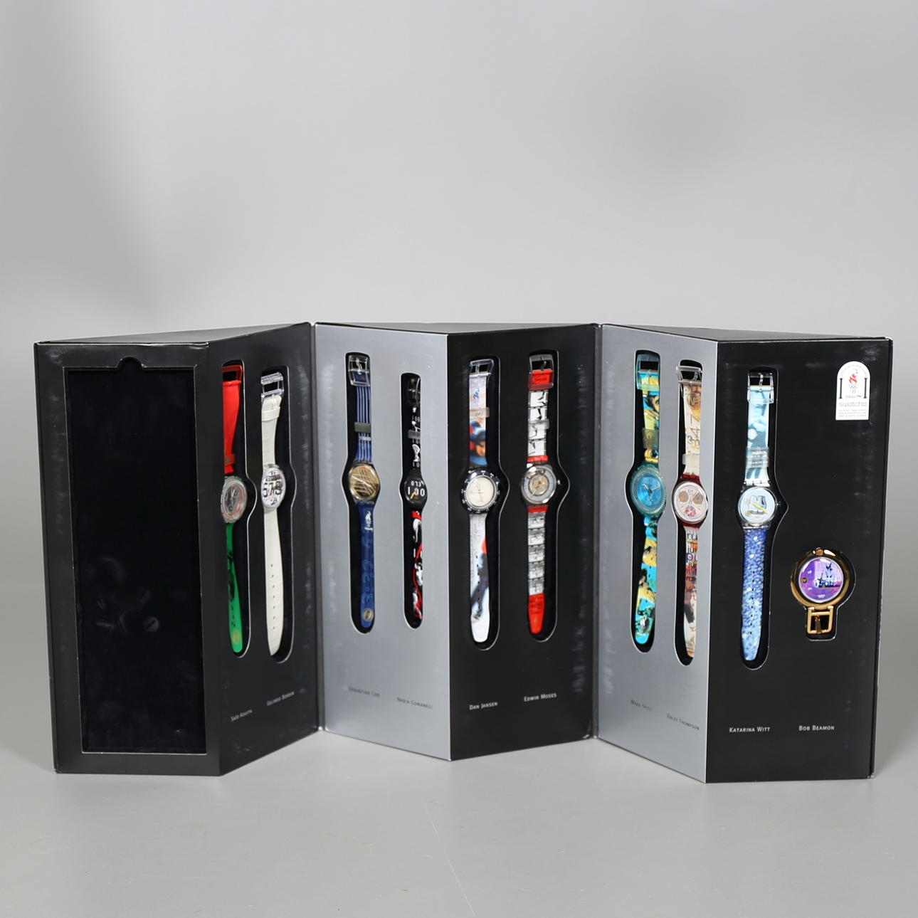 ARMBANDSUR och stoppur. 10 st. "Olympic legends" i originalförpackning. Swatch, Schweiz.
