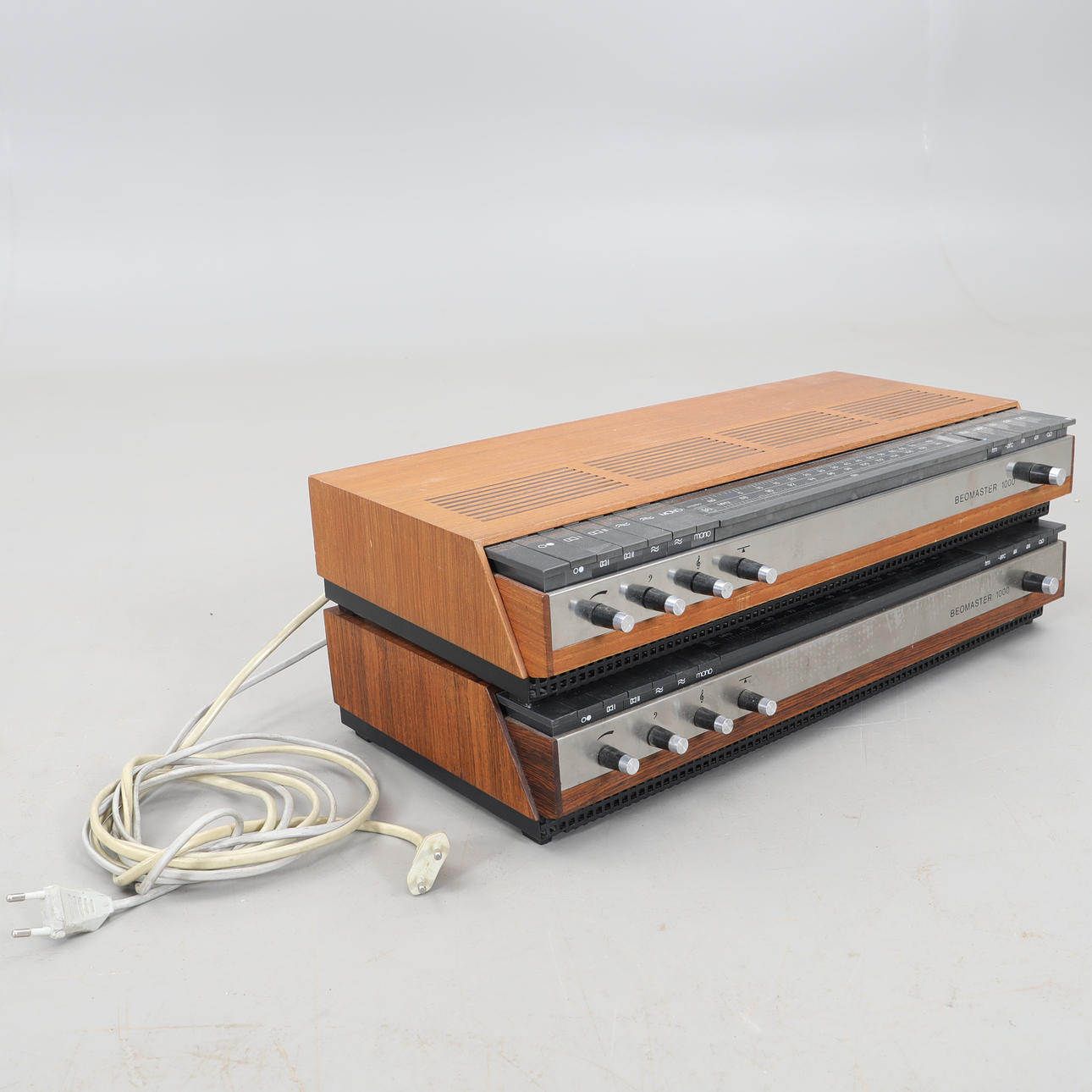 BANG & OLUFSEN, Beomaster 1000, 2 Stück, Typ 2316.