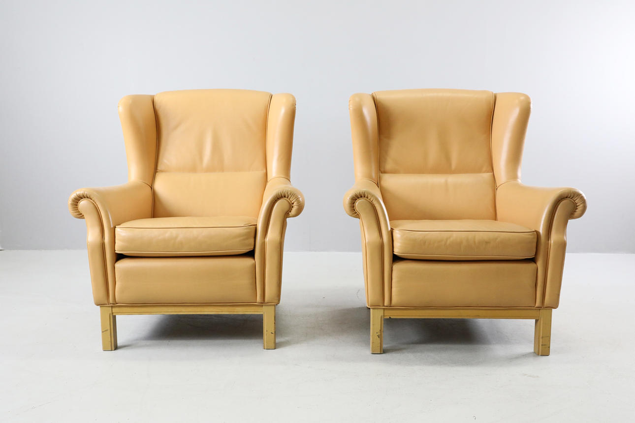 NORELLS MÖBLER. fåtöljer, ett par, modell "Frank".