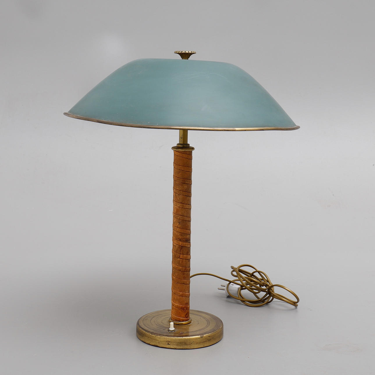 TABLE LAMP, POSSIBLY BÖHLMARKS, 1940s.