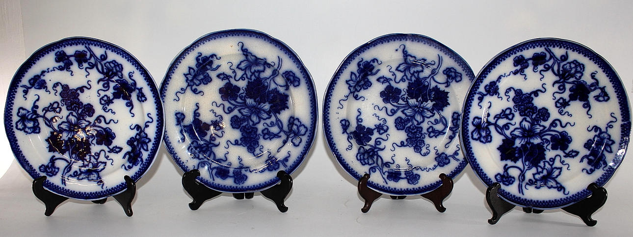 TALLRIKAR. 4 st, porslin, Gustavsberg.