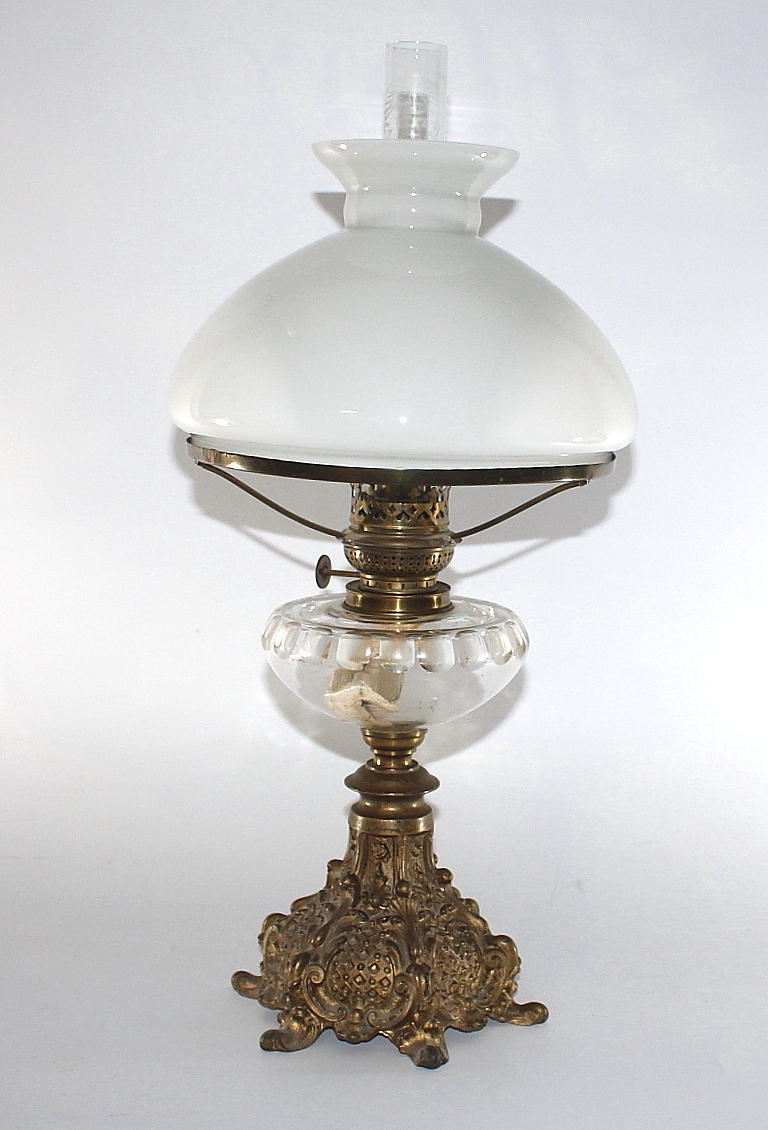 FOTOGENLAMPA, glas och metall, 1900-tal.