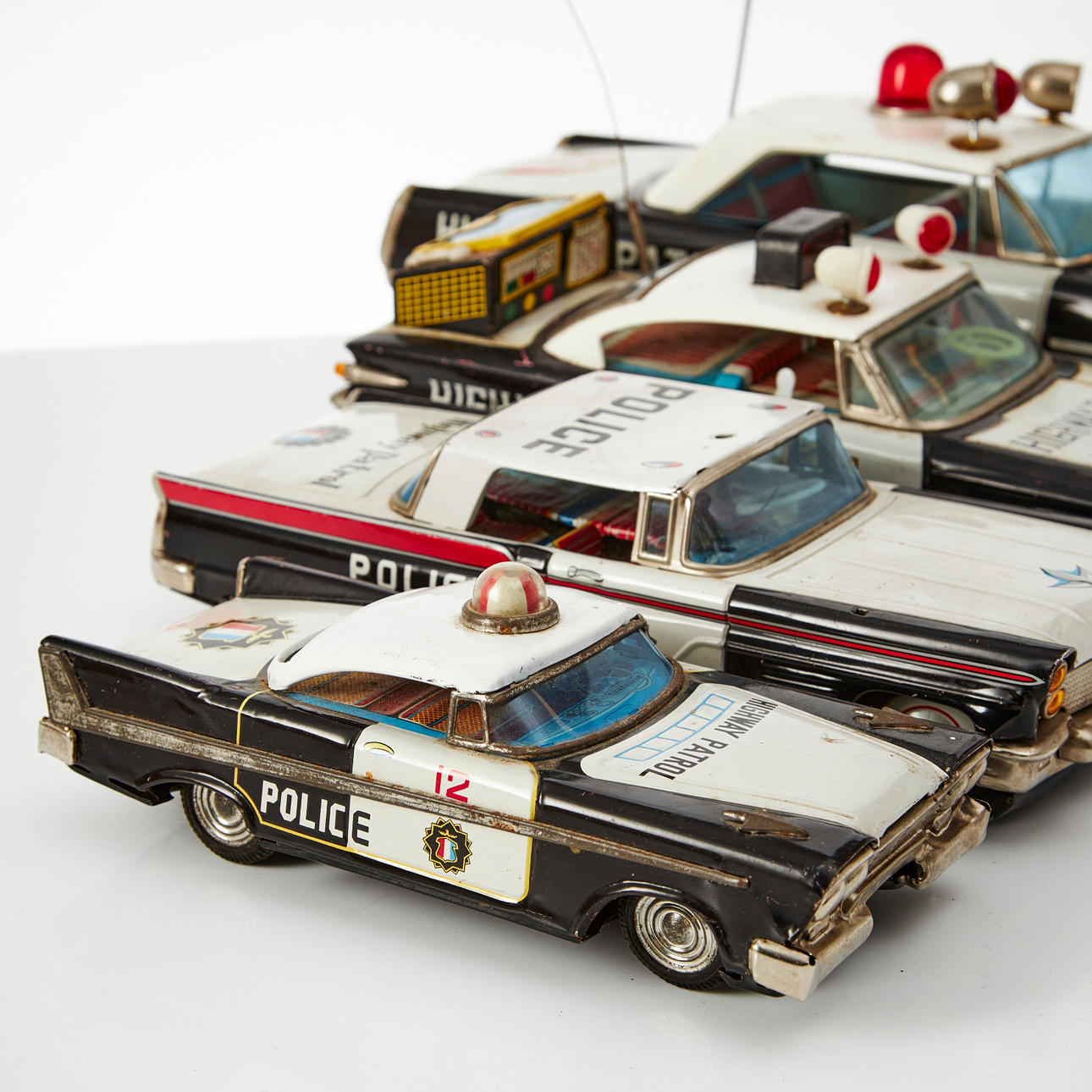 POLICE HIGHWAY PATROL CARS, 5 pcs., 1950-60s, various makes. i.a.