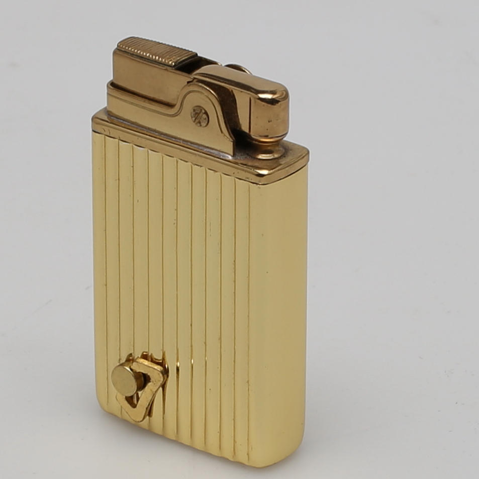 TÄNDARE med speldosa. Crown Musical. 1950-tal.