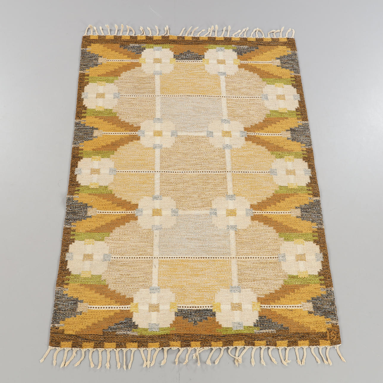 INGEGERD SILOW (1916-2005). Matta, rölakan.