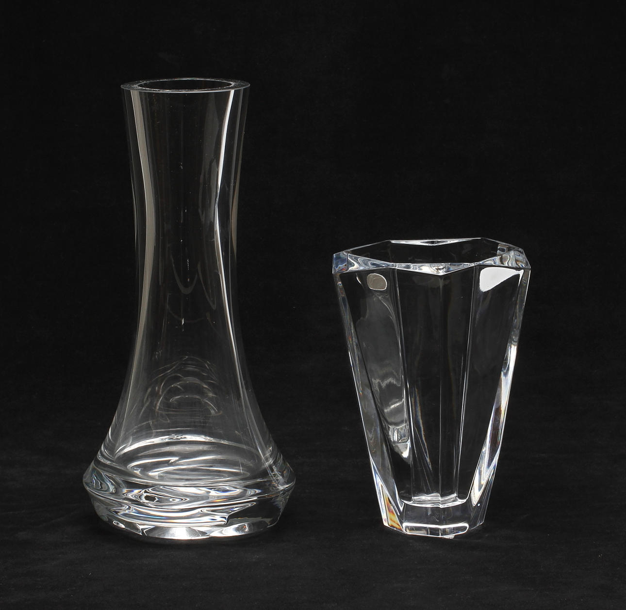 VASER, glas, 2 st. Bland annat "Rose", Orrefors.