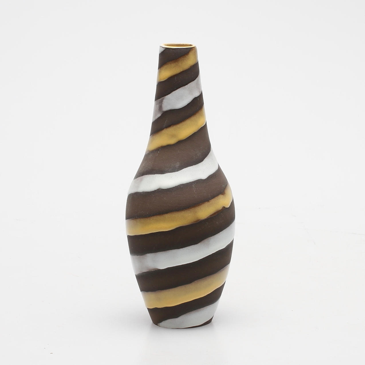 VAS, lergods, "Spiral", Ingrid Atterberg, Upsala Ekeby, signerad.