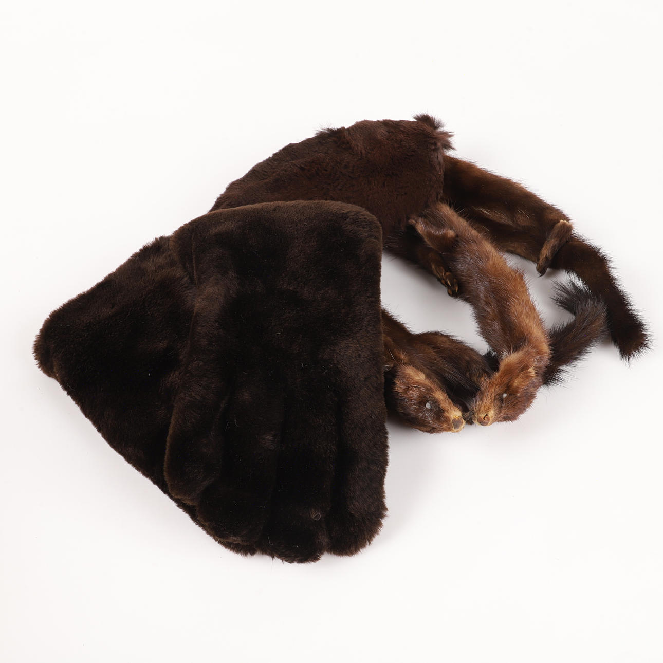 PÄLSHANDSKAR M. M, 3 delar.