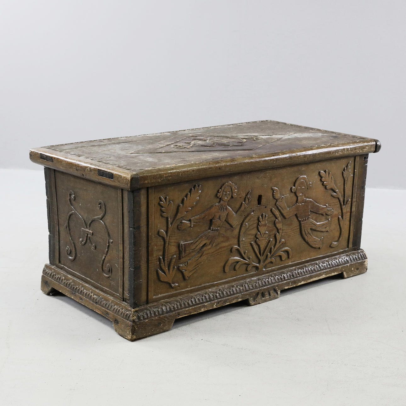 BRUDKISTA, allmoge, ca 1700-tal.