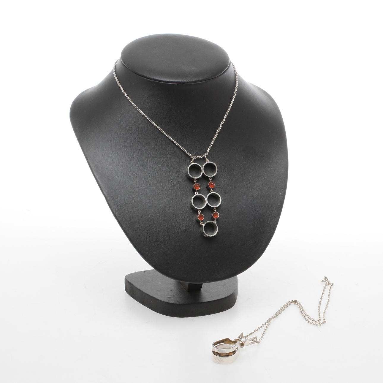 HÄNGEN 2 st, silver, Salovaara, Finland.