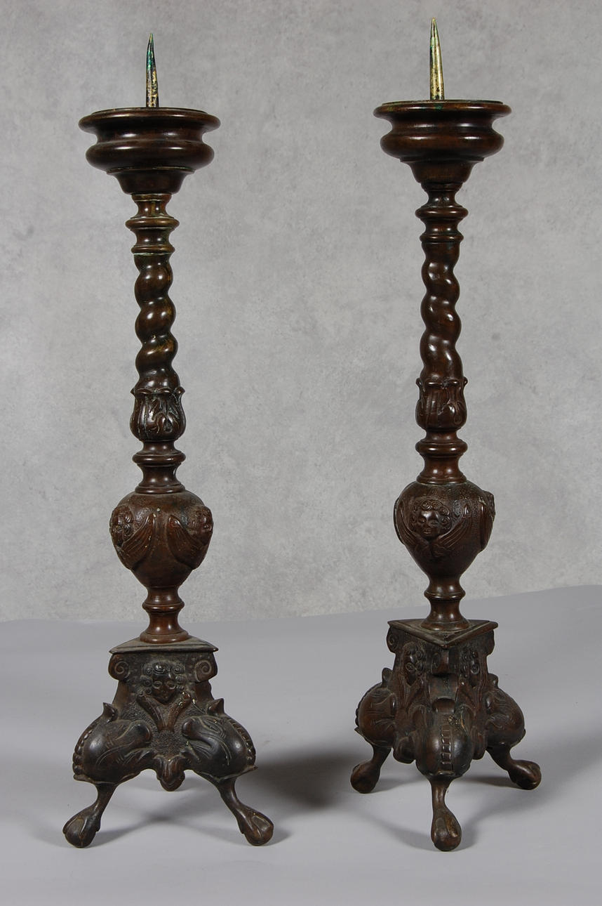 ALTARLJUSSTAKAR,1 par, brons, barockstil,1900-tal.