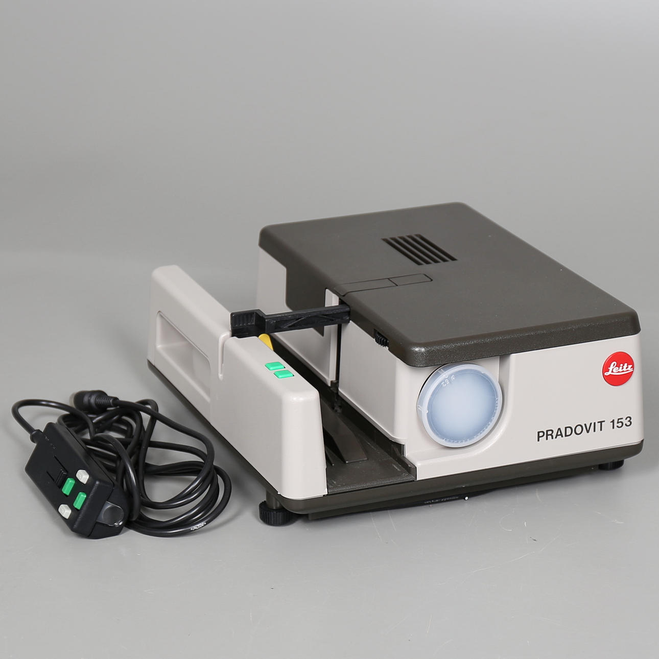 PROJEKTOR, Pradovit 153, Leitz, Tyskland.