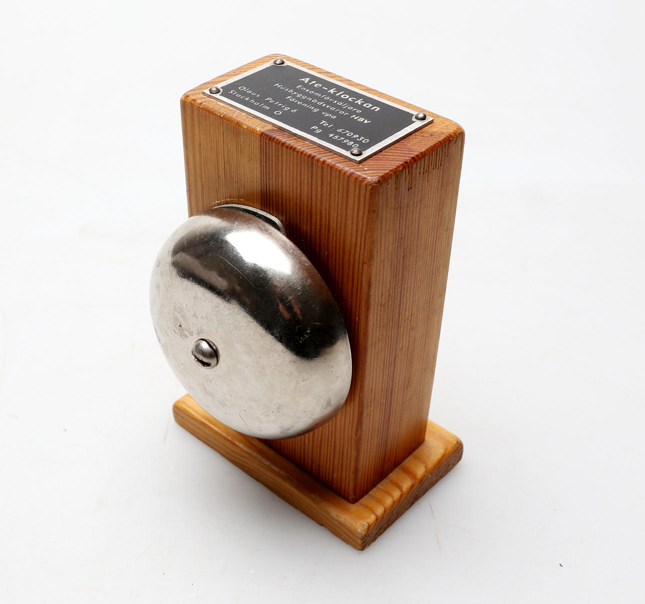 RINGEUR, metal/træ, Ate ur, 1900-tallet.