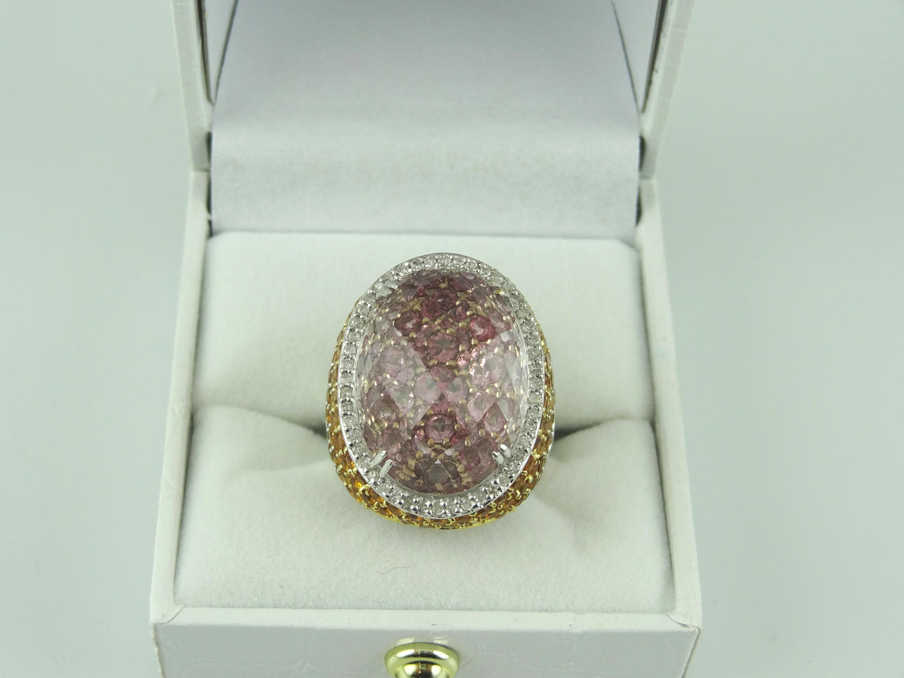 FASHION DESIGN Topaz - Safir - Diamantring 17,5cts.