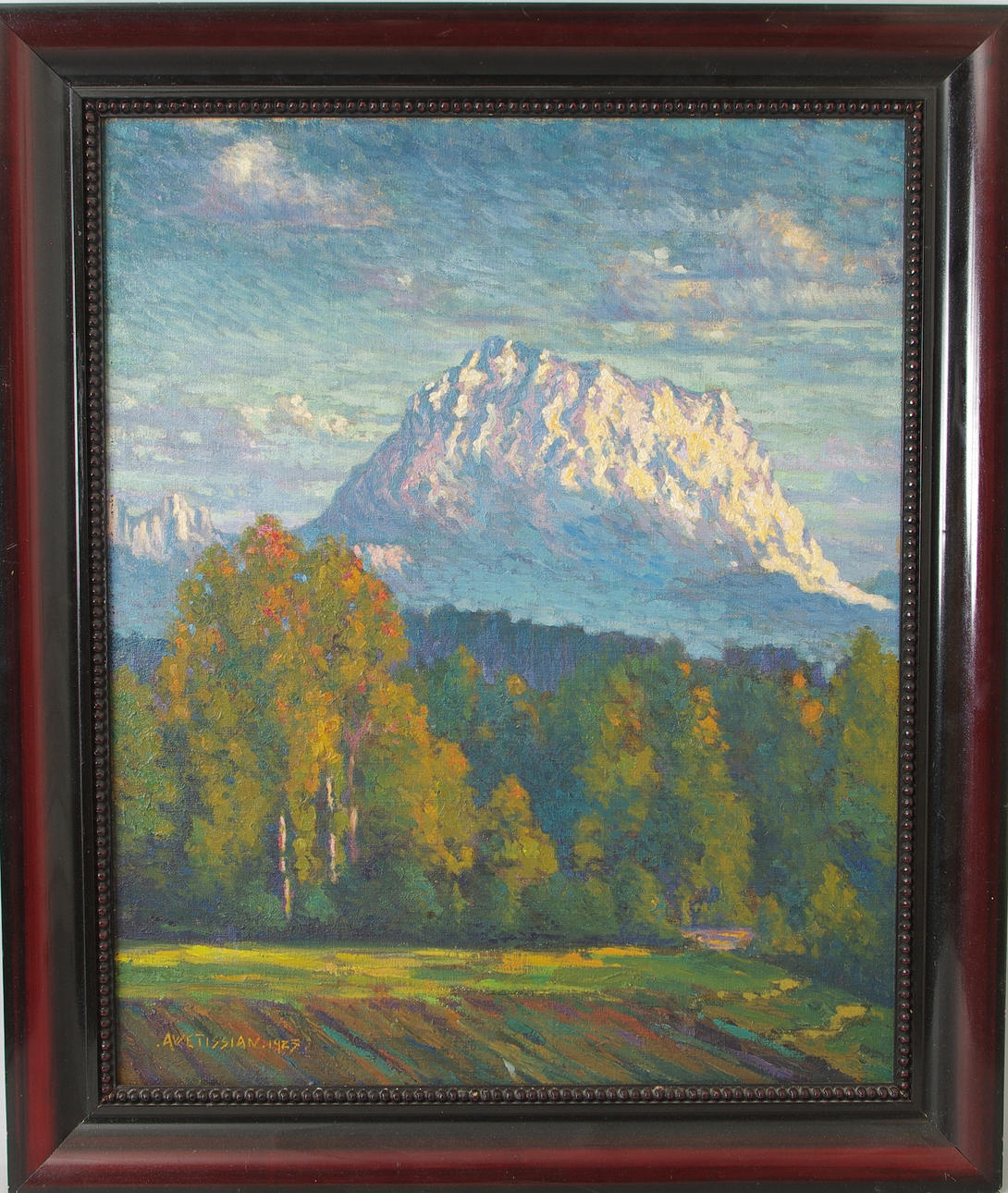 OIDENTIFIERAD KONSTNÄR. Landskap med berg, olja på duk, signerad Avetissian 1923.