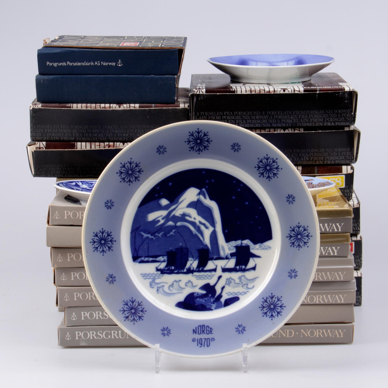 SAMLARTALLRIKAR, delvis Julen och Påsken, 30 st. Porsgrund, Norge.