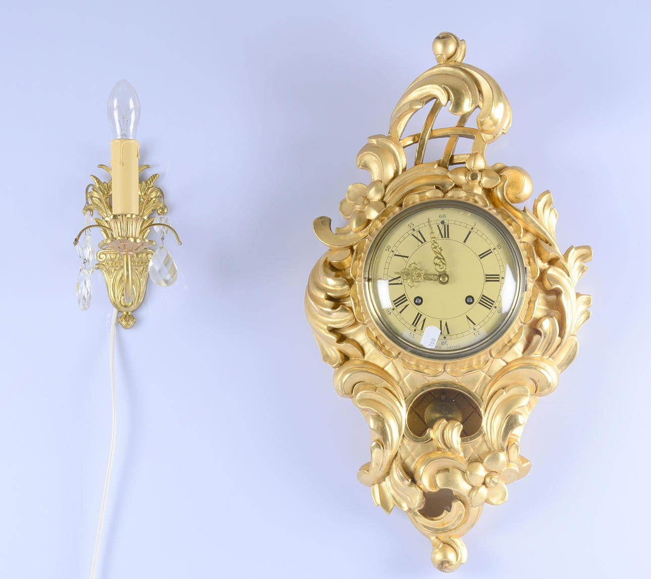 VÄGGPENDYL SAMT VÄGGLAMPETTER, 1 par.