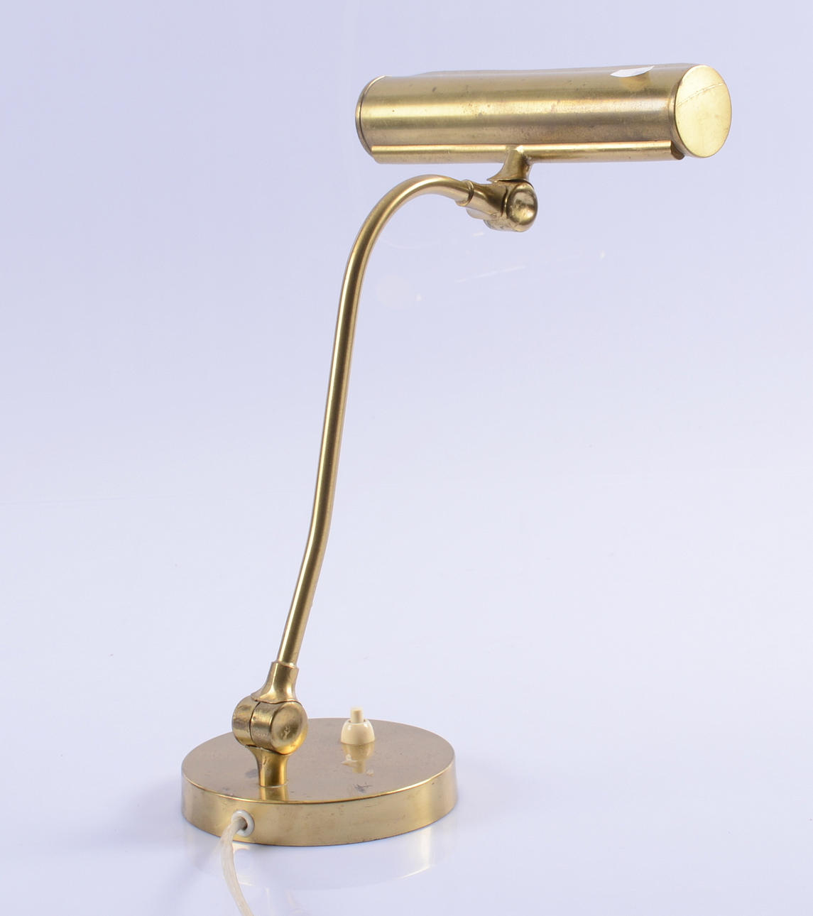 SKRIVBORDSLAMPA, mässing.