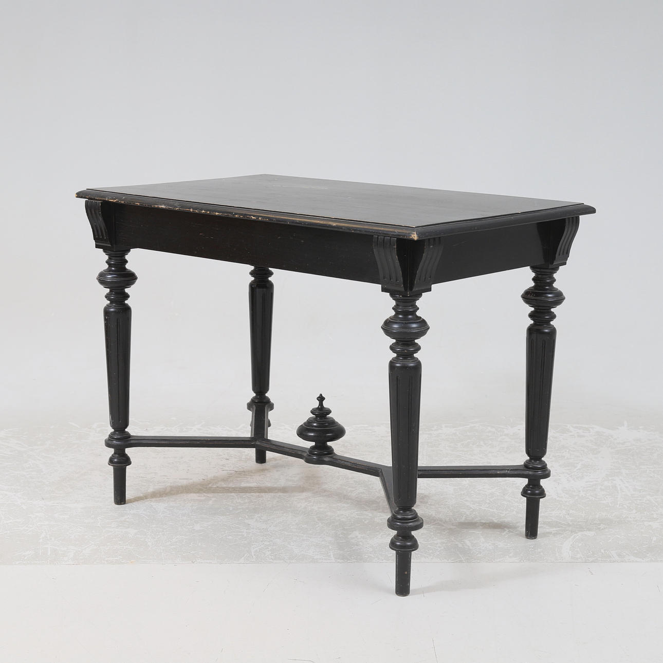 TABLE, Neo-Renaissance/Baroque style, 19th/20th century.
