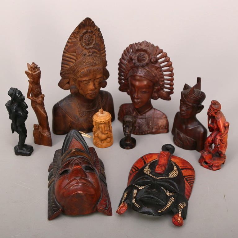 FIGURINER, 10 st, träsnidade, sydostasien.