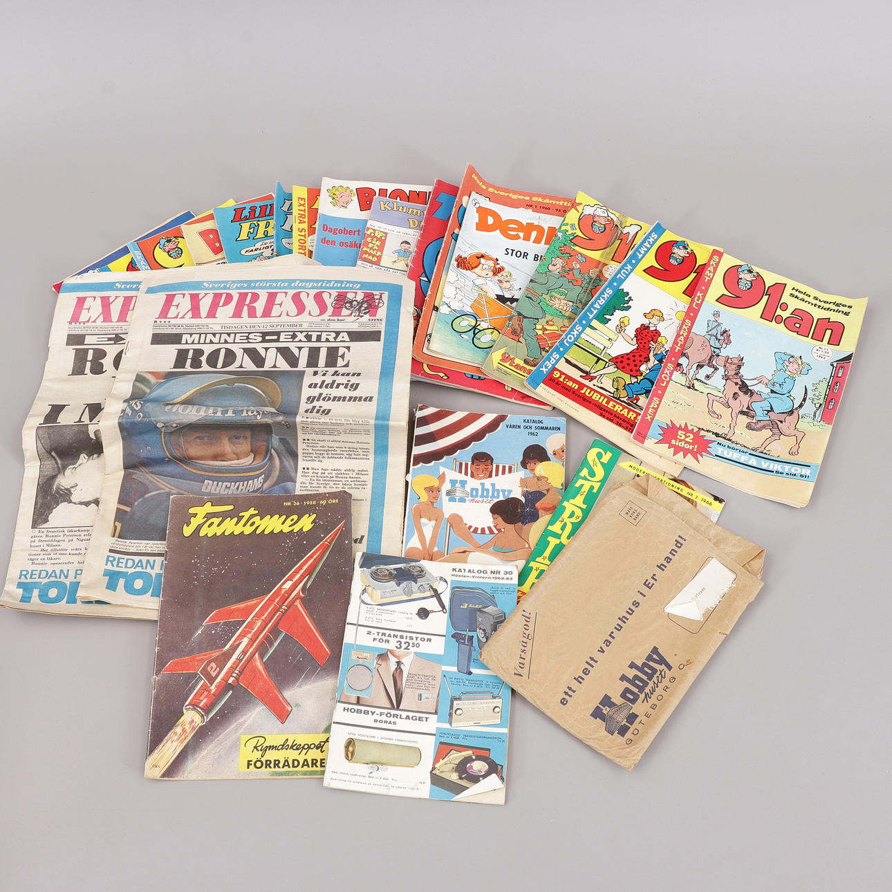 PERIÓDICOS CÓMIC, etc., Lote, años 60.