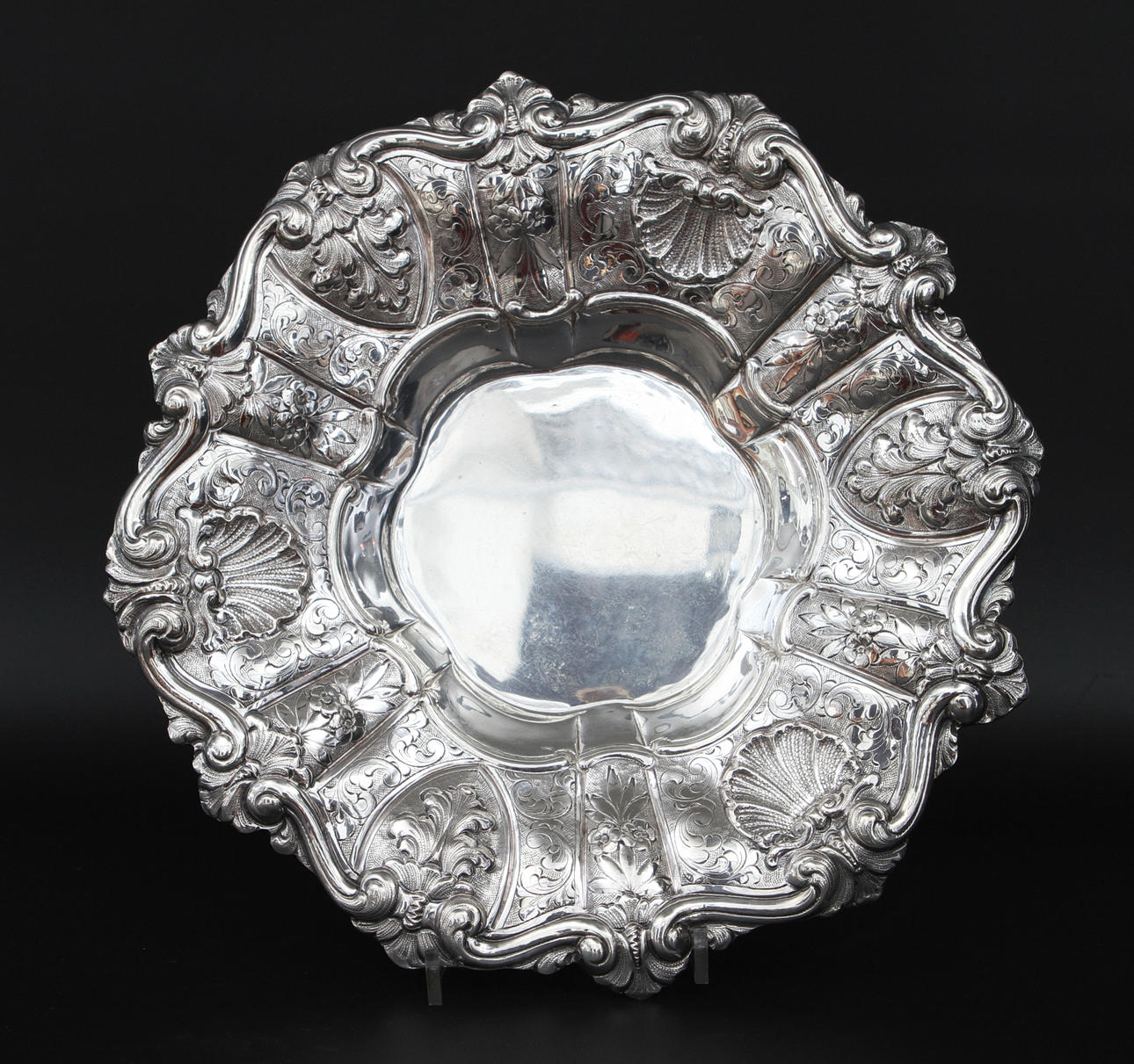 FAT, silver, otydliga stämplar.