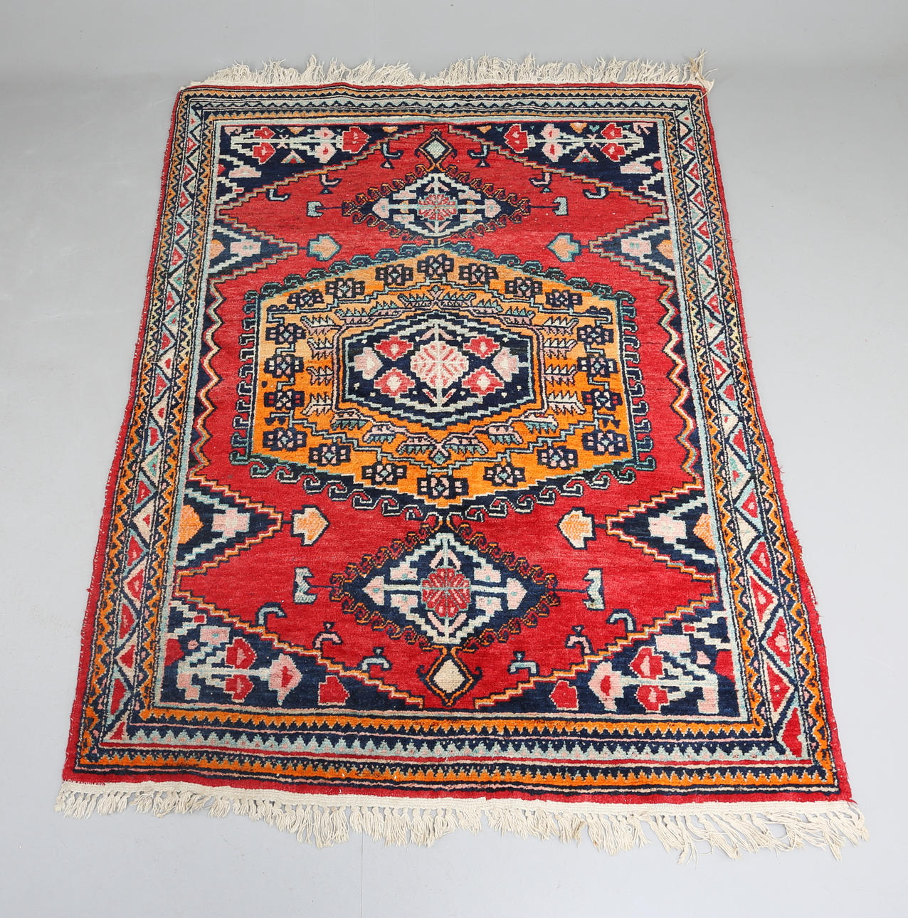 MATTA, Orange old, 208 x 150 cm.