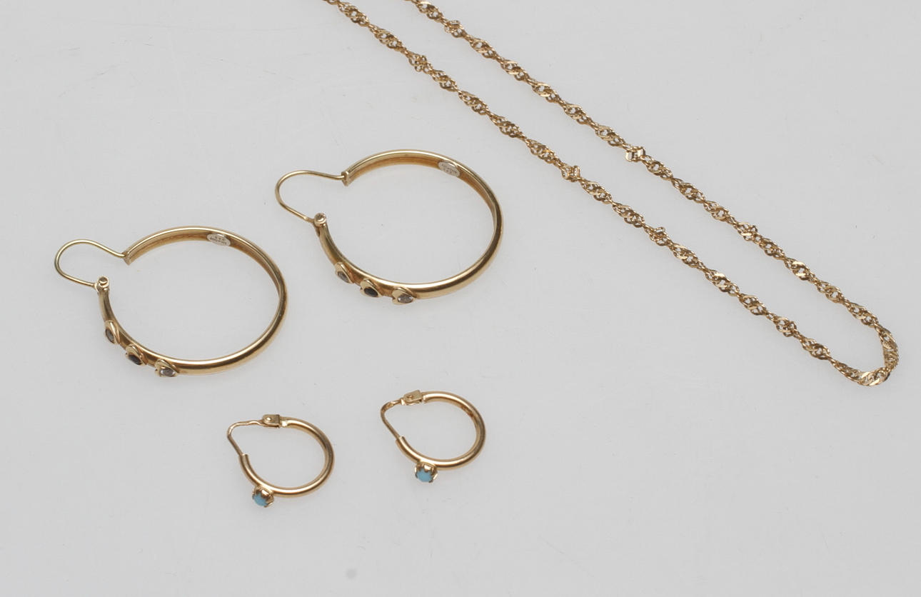 GULDSMYCKEN, 14k guld, vikt ca 12,5 gr.