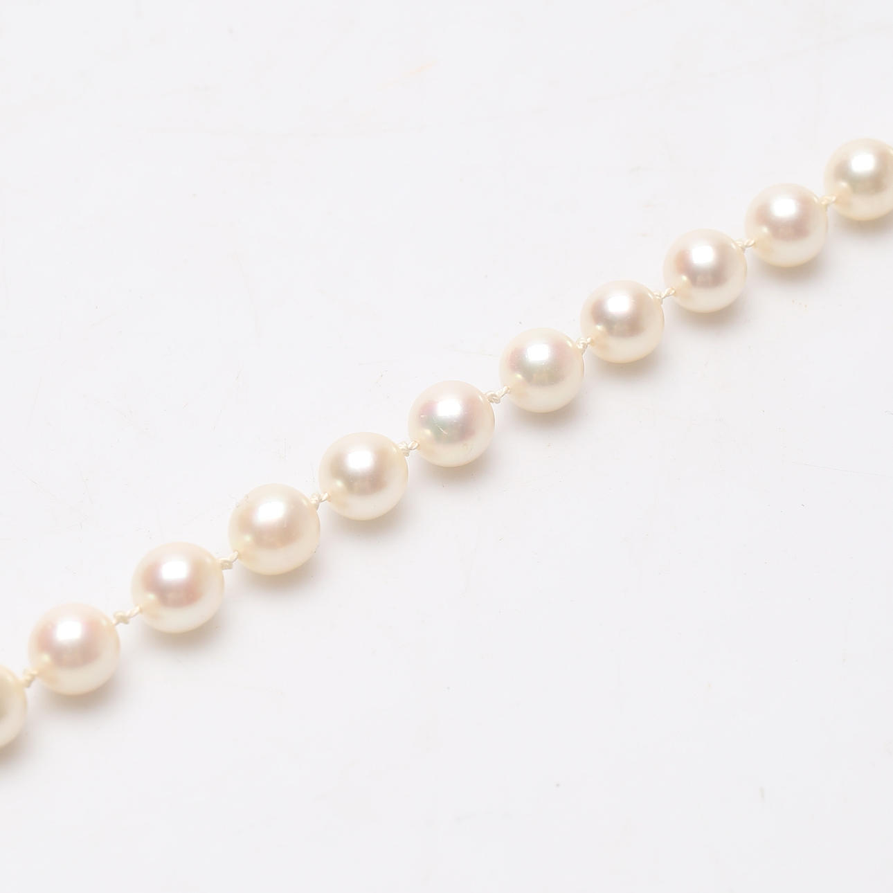 PÄRLCOLLIER, Ole Lynggaard, Danmark.