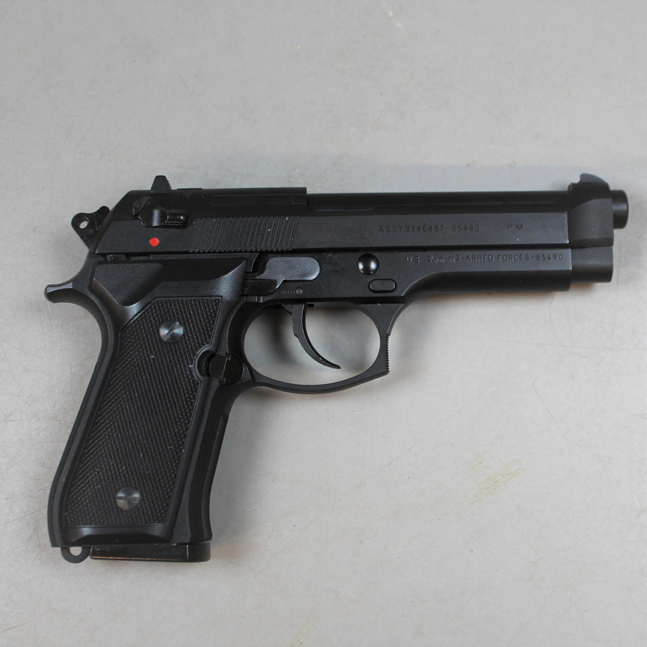 AIR SOFT GUN, "m9- Armed Forces".