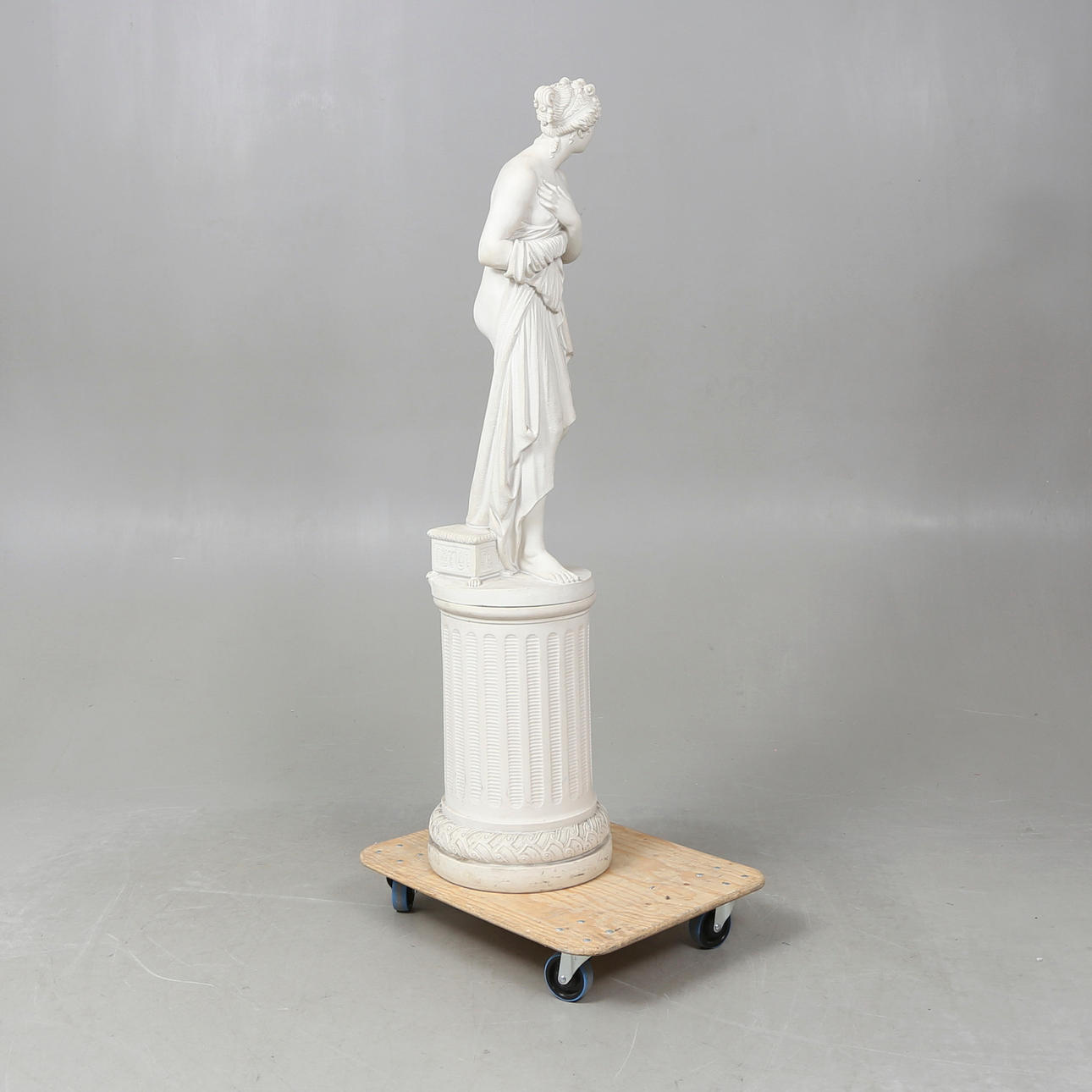 SCULPTURE. Lorenzo dal Torrione (XX-XXI), classicist woman. Art