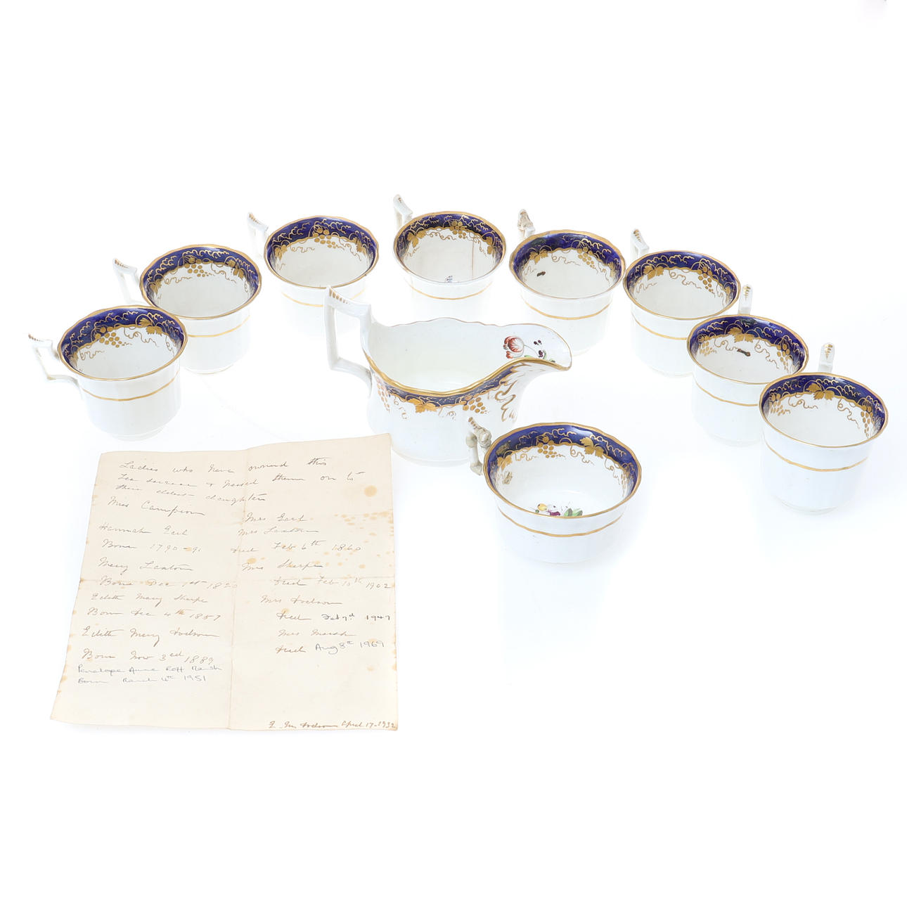 ENGLANTILAINEN POSELIINIOSA TEE- JA KAHVIPALVELUT, CIRCA 1820.