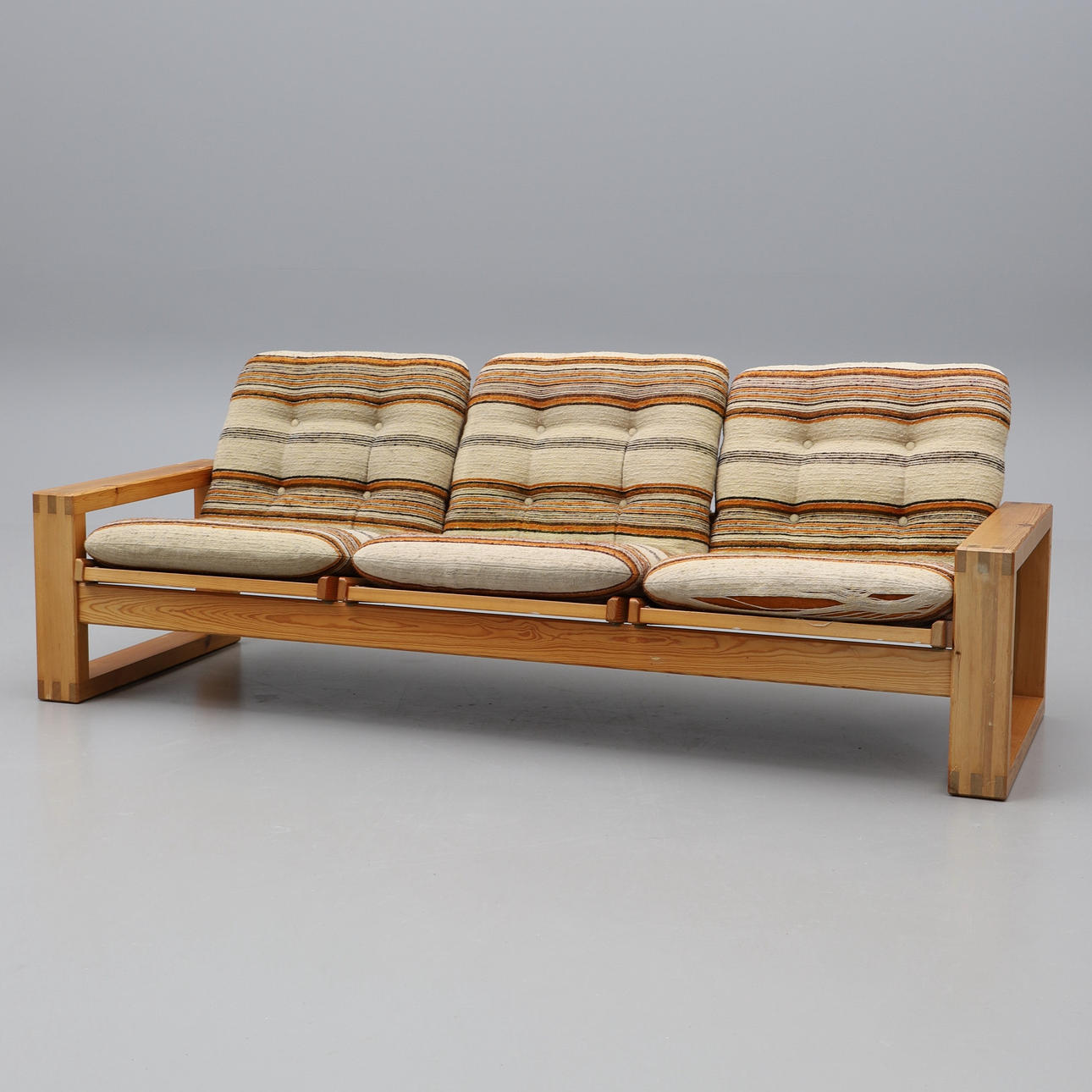 YNGVE EKSTRÖM. SOFA, schwedisch.