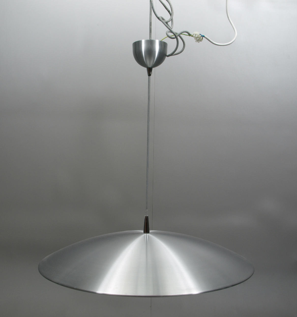 TAKLAMPA, aluminium och plast, "Orlando", LampGustaf.