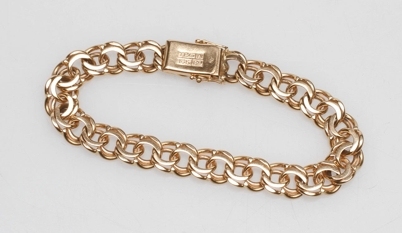 ARMBAND BISMARCK, 18k guld, vikt ca 38 gr.