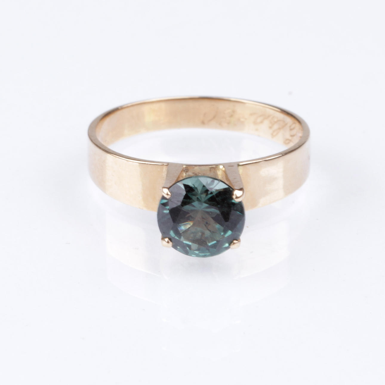 RING, med sten, 18k guld, vikt ca 3,66 gram, 1991.