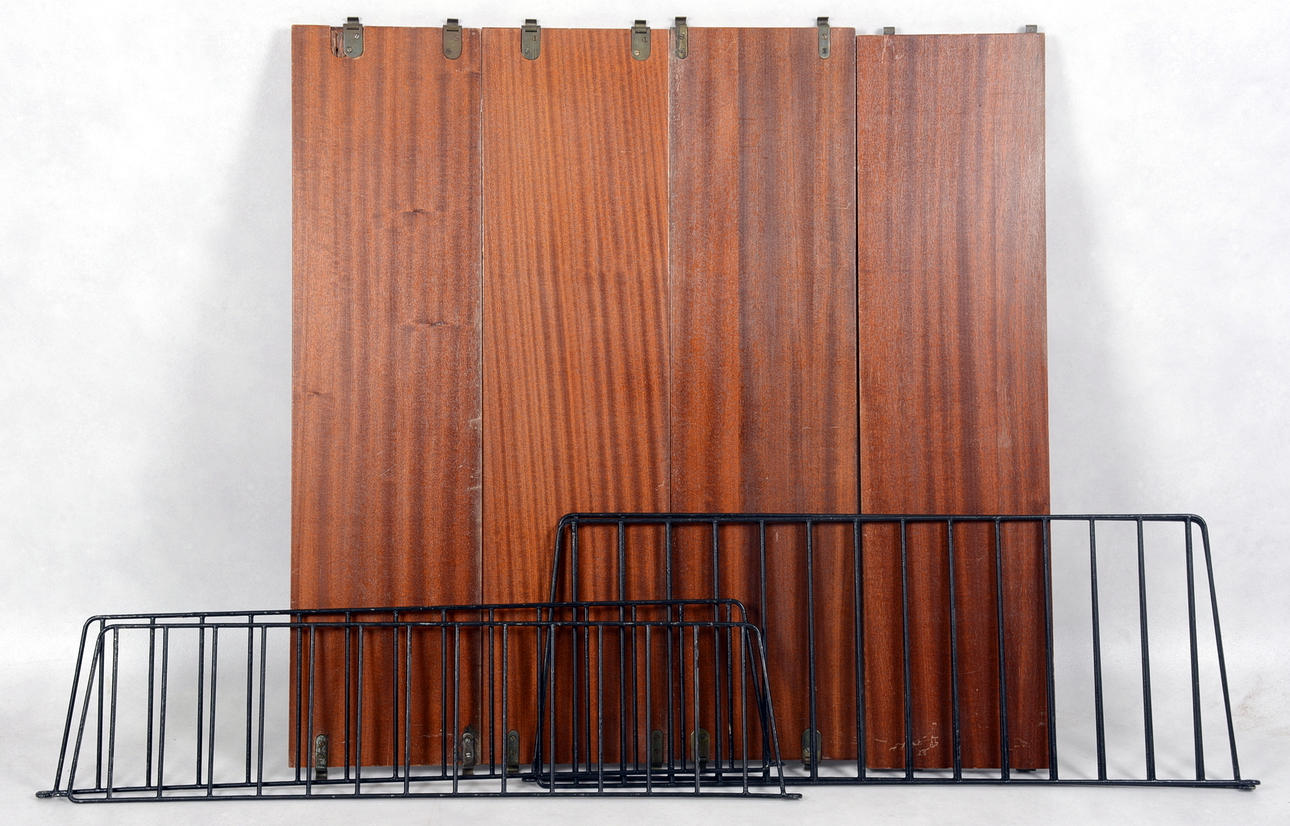 STRINGHYLLA, teak.